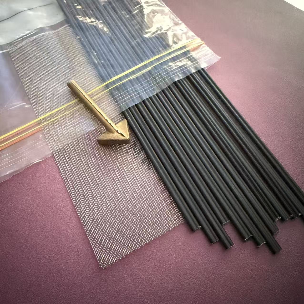 Kit de Reparação de Plástico Profissional, Tiras de Reparação de Plástico, Cabeça de Lisagem de Cobre com Malha, Adequado para Para-choques de Carros, Motociclos, Caixas de Lixo, Tubos de Drenagem e Outras Peças de Plástico, Combinação de Acessórios Profissionais de Reparação, Sem Bateria